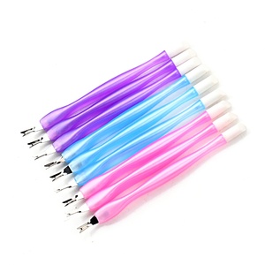 100 unidades <span class=keywords><strong>de</strong></span> herramienta <span class=keywords><strong>de</strong></span> arte <span class=keywords><strong>de</strong></span> uñas <span class=keywords><strong>de</strong></span> doble punta con mango <span class=keywords><strong>de</strong></span> plástico y punta <span class=keywords><strong>de</strong></span> goma dura, empujador y <span class=keywords><strong>limpiador</strong></span> <span class=keywords><strong>de</strong></span> cutículas - Product Image 6