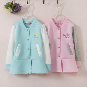 Vêtements d'hiver pour petites filles de style européen en gros, manteaux pour enfants fabriqués en Chine - Product Image 4