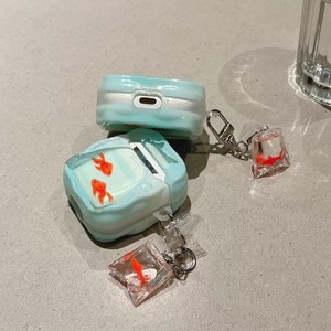 Funda Protectora para Auriculares Inalámbricos AirPods Pro 3, Diseño de Pez Pequeño y Lindo, Color Rosa Translúcido, Compatible con AirPods Pro 2 - Product Image 3