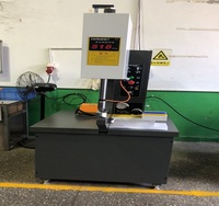 Machine de rivetage automatique de vis d'écrous hydrauliques intelligents à haute efficacité