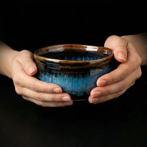 Tazón de Matcha de Cerámica con Técnica de Transformación en Horno, Esmalte Azul Marino Profundo y Misterioso, Venta al por Mayor, Regalo - Product Image 4