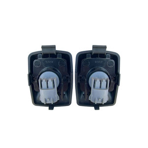 Feux de plaque d'immatriculation Tacoma 81270-0C022 81290-0C022 12V pour les modèles 2012-2015 - Product Image 3