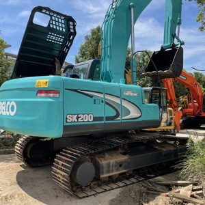 100% Listo para trabajar Eficiente Shanghai Yard Excavadora Kobelco sk200D usada duradera - Product Image 1