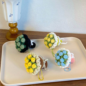 พวงกุญแจ<span class=keywords><strong>ช่อ</strong></span>ดอกกุหลาบขนาดเล็กทำด้วยมือสุดสร้างสรรค์สีสันสดใสเสน่ห์ถักโครเชต์ขนาดเล็กสำหรับวันคริสต์มาสวันแม่ทันสมัย - Product Image 2