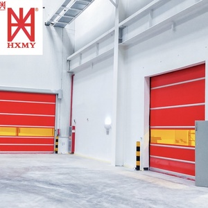 <span class=keywords><strong>Porte</strong></span> à enroulement motorisée en PVC haute performance avec joints <span class=keywords><strong>de</strong></span> brosse résistants aux intempéries pour usage industriel - Product Image 3