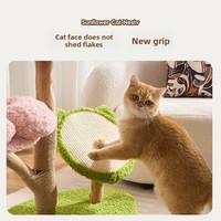 Structure d'escalade et arbre à chat en bois massif, poteau à gratter peu encombrant et lit pour chat pour petits appartements (Modèle 2628)