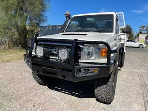 Nuevo Parachoques Delantero Reforzado con Gancho de Remolque para Toyota <span class=keywords><strong>FJ</strong></span> Serie <span class=keywords><strong>76</strong></span> 78 4x4 <span class=keywords><strong>FJ</strong></span> Cruiser con Recortes para Gancho de Remolque - Product Image 4
