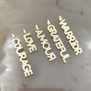 Pendentif en or plaqué 18k avec lettre <span class=keywords><strong>micro</strong></span> pavé, breloque d'amour, en zircon cubique, pour la fabrication de bijoux, 50 pièces - Product Image 1