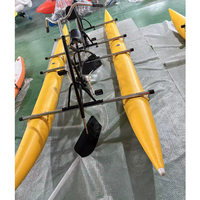 Vélo de course aquatique Bateau à pédales flottant gonflable Vélo hydraulique Vélo aquatique avec pédalier pour jeux aquatiques