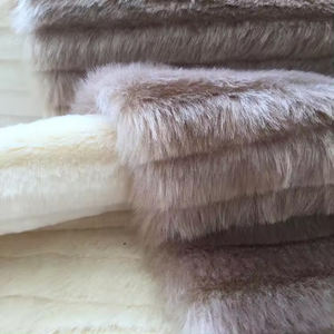 Chaud rayé moelleux longue peluche <span class=keywords><strong>fausse</strong></span> <span class=keywords><strong>fourrure</strong></span> 100% polyester imitation poils de lapin matériau de rembourrage pour les vêtements de fille - Product Image 1