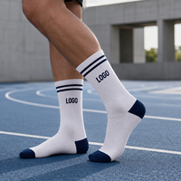 Chaussettes de cyclisme personnalisées, chaussettes de sport avec logo, chaussettes de compression respirantes pour la pratique du cyclisme en plein air