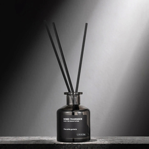 Thủy tinh Hương liệu hương thơm Gậy chai 100ml 150ml 50ml 200ml tùy chỉnh sang trọng màu đen thủy tinh rỗng hương thơm sậy khuếch tán chai - Product Image 3