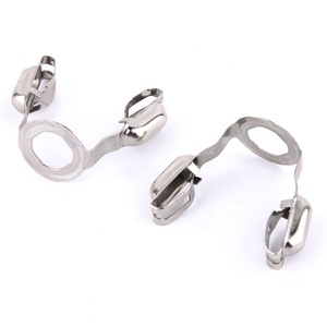 Clips à ressort en métal estampé sur mesure, supports de fixation pour contacts de chargeur de voiture, clips de guidage, pièces estampées, service OEM - Product Image 3