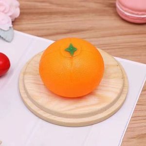 Juguete para aliviar el estrés de frutas, juguetes antiestrés para apretar, juguetes sensoriales blandos de silicona Taba para niños autistas - Product Image 6