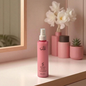 [BELLISTA] Bruma Capilar Perfumada de Seda 200ml, Aroma Elegante a Flores Rosadas, Brillo y Cuidado para Uso Diario - Product Image 4