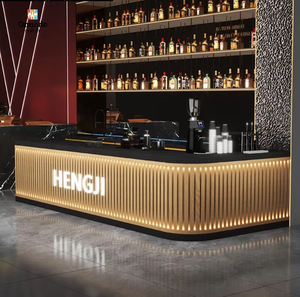 Mobilier personnalisé pour bar à café et pub |   Design de comptoir de bar et armoires de présentation |   Solutions d'aménagement intérieur pour l'hôtellerie tout-en-un - Product Image 4