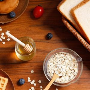 Mini palitos de madera de 3 pulgadas <span class=keywords><strong>para</strong></span> miel, pequeños agitadores <span class=keywords><strong>para</strong></span> dispensar miel en tarros <span class=keywords><strong>y</strong></span> <span class=keywords><strong>para</strong></span> fiestas de boda - Product Image 2