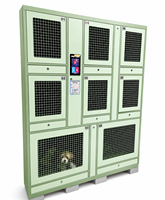 Casier de rangement intelligent pour animaux de compagnie 2026 avec serrure électronique, surveillance vidéo 24h/24 et 7j/7, 8 portes, étanche et ventilé pour parcs et lieux publics