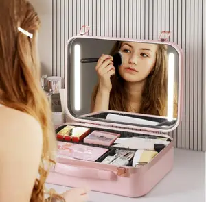 Benutzer definiertes Logo Große Kapazität Desktop Kosmetik Aufbewahrung sbox PC Koffer Reise Tragbare Rosa Make-up Tasche Fall Mit LED-Lichts piegel