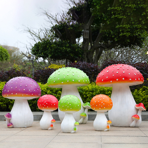 Fungo Decorativo Personalizzato in Fibra di Vetro per Giardino/Decorazione a Forma di Fungo/Scultura Grande di Funghi in Resina per Esposizione in Centri Commerciali - Product Image 2