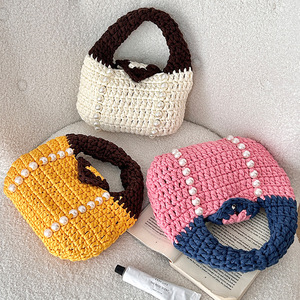 直销批发Ins风格腕部针织手提包女厂家大纱钩编袋串珠拉链耐用手工编织 - Product Image 1