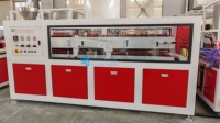 Panneau en mousse rigide PVC WPC UPVC à coque pleine ou creuse pour la construction, la terrasse extérieure, le plafond, la décoration, la fabrication de panneaux de porte par extrusion