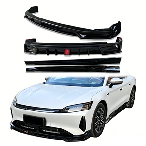 Outlet de Fábrica para Chery Fulwin A9L 2025: Kit de Carrocería Completo (Labio Delantero, Labio Trasero, Faldones Laterales) de Plástico en Color Imprimado - Product Image 1