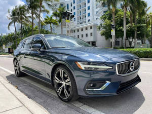 รถมือสองราคาถูก ขายส่ง ปี 2020 วอลโว่ V60 T5 Inscription 4 ประตู แบบ Wagon พวงมาลัยซ้าย เบาะหนัง กล้องมองหลัง ไฟหน้า LED หลังคาซันรูฟ - Product Image 2