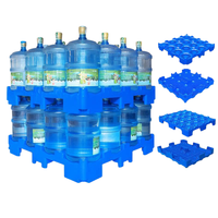 Palette en plastique HDPE GONGLI Euro simple face, durable, vierge, écologique, robuste, pour la distribution d'eau et la manutention de fûts de 18,9 L