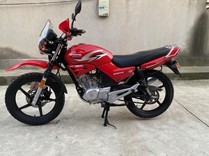 Motocicleta Yamaha1 Sky Blade 125 de Gasolina Usada - Motocicleta Deportiva Usada - Product Image 2