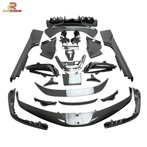 OEM Style Auto Parts Dry Carbon Fiber Body Kit Front Lip Rear Spoiler Rear <b>Diffuser</b> Engine Cover for Fer-rari SF90 Carbon Kit - Product Image 1
