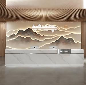 Comptoir d'accueil en béton gris avec accents en bois et éclairage LED – Style minimaliste pour bureau, hall d'hôtel, salon de beauté - Product Image 2