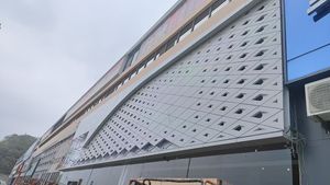Paneles Modernos de Muro Cortina de Aluminio con Superficie Anodizada Anticorrosión para Aplicaciones Exteriores en Edificios - Product Image 3