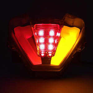 Pour Yamaha <span class=keywords><strong>MT</strong></span>-<span class=keywords><strong>07</strong></span> 21 <span class=keywords><strong>22</strong></span> 23 modifié moto LED feu arrière frein clignotant assemblage TL-YA-700-021 8 lentilles - Product Image 4