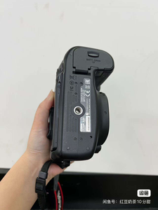 Fotocamera DSLR EOS 70D <span class=keywords><strong>Ca</strong></span> Non Usata Originale di Seconda Mano con Batteria e Caricabatterie - Product Image 6