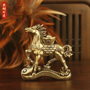 Objet décoratif en cuivre créatif pour l'attraction du succès et <span class=keywords><strong>de</strong></span> la richesse, cheval du zodiaque rétro BMW, bureau à domicile, décoration <span class=keywords><strong>de</strong></span> bureau, décoration <span class=keywords><strong>de</strong></span> thé - Product Image 2