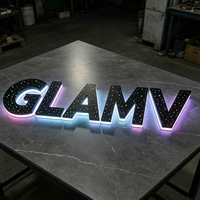 Letras de Canal Iluminadas de Acero Inoxidable Dorado con Retroiluminación LED RGB y Logotipo 3D Personalizado para Marca de Pared Interior de Oficina