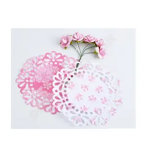 2017 new flower design 40pk pink color paper doilies