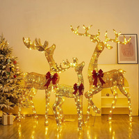 Décoration de Noël en fer forgé : Famille de cerfs de trois membres avec chariot, pour sapin de Noël et vitrine