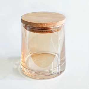 XS10102C Lujoso Jarrón de Cristal Iridiscente de 270ml Color Ámbar Gris Claro con Tapa de Bambú para Velas - Product Image 1