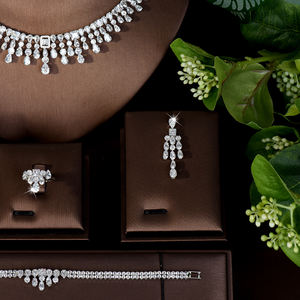 Mode cubique zircone goutte d'eau collier boucles d'oreilles ensemble pour les femmes mariée haute qualité robe de soirée de mariage bijoux S-466 - Product Image 3