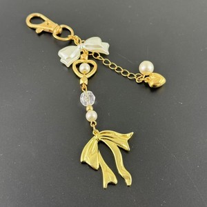 LLavero <span class=keywords><strong>de</strong></span> aleación <span class=keywords><strong>de</strong></span> moda para niñas Y2K lindo lazo abierto para amor arco colgante bolsa encanto colgante decoración y regalo - Product Image 2