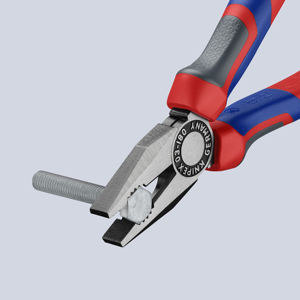 KNIPEX 03 02 180 SB Alicates universales con mangos ergonómicos, negros, atramentizados, 180 mm - Product Image 3