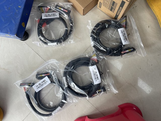 100% New and Original Generic I/O Connection Cable FA-CBL10FMVE / FA-CBL20FMVE