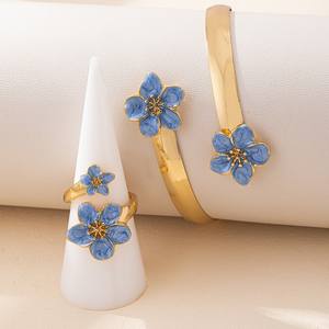 तेल ड्रिपिंग नीले पीले गुलाबी रंग रंग की महिलाओं के साथ सोने के प्लेटेड फूल खुले बांगल अंगूठी सेट महिला फूल कंगन रिंग गहने - Product Image 2