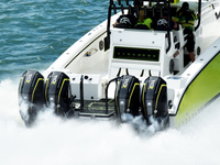 Kinocean Nouveau Revêtement de Pont de Luxe pour Bateaux de Pêche, Yachts et Bateaux à Moteur à Vendre