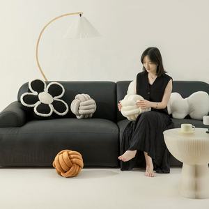 وسادة على شكل كرة جديدة للديكور المنزلي وسادة أريكة هدايا عيد الميلاد وسادة مصنوعة يدويًا 28×28 سم وعقدة وسادة على شكل كرة - Product Image 2