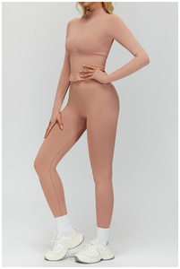 Set Sportivo Senza Cuciture da Donna: Canotta da Corsa, Leggings Modellanti e Giacca da Palestra, Completo Yoga 3 Pezzi - Product Image 6