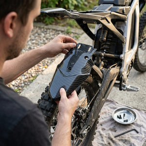Garde-boue arrière en PP de haute qualité pour moto MX4, style fibre de carbone premium, durable, nouvelle version/amélioration - Product Image 1