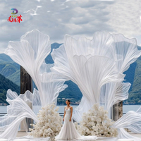 Dekorasi Latar Belakang Pernikahan Bunga Organza Sutra Putih Indoor Outdoor, Latar Belakang Bunga Kain Raksasa untuk Dekorasi Panggung Pernikahan